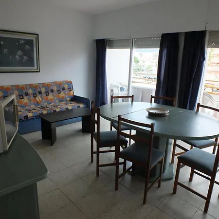 6 Personas En Rosas, Acceso A La Playa - Es-204-69 Apartment *