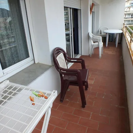 Apartment 6 Personas En Rosas, Acceso A La Playa - Es-204-69