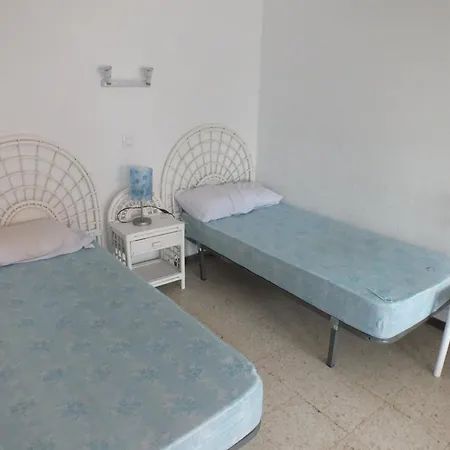 Apartment 6 Personas En Rosas, Acceso A La Playa - Es-204-69